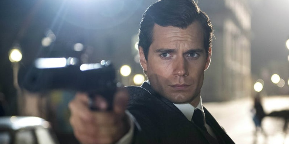 Setelah Digosipkan Cabut dari Superman, Henry Cavill Jadi James Bond?